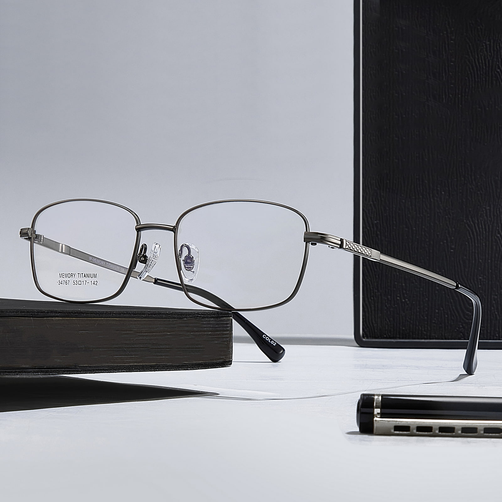 34767 Werkplekbril van titanium anti-extrusielegering